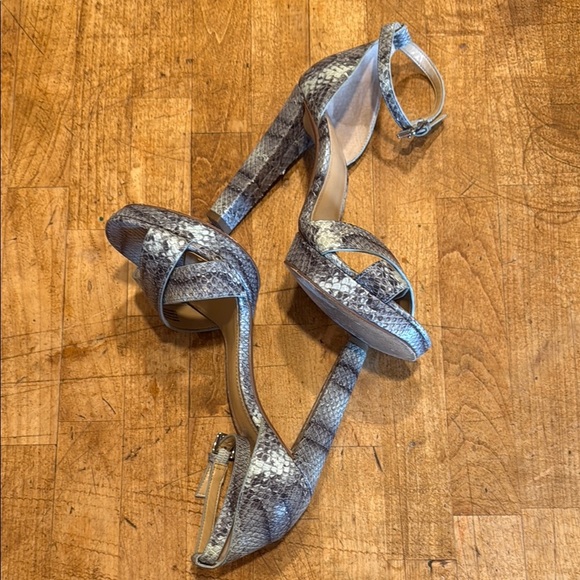 MICHAEL Michael Kors Gray Heels with Snakeskin Pattern - Picture 6 of 7